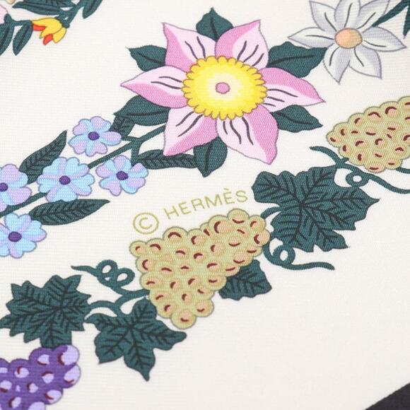 HERMES Black Scarf - Picture 2 of 3